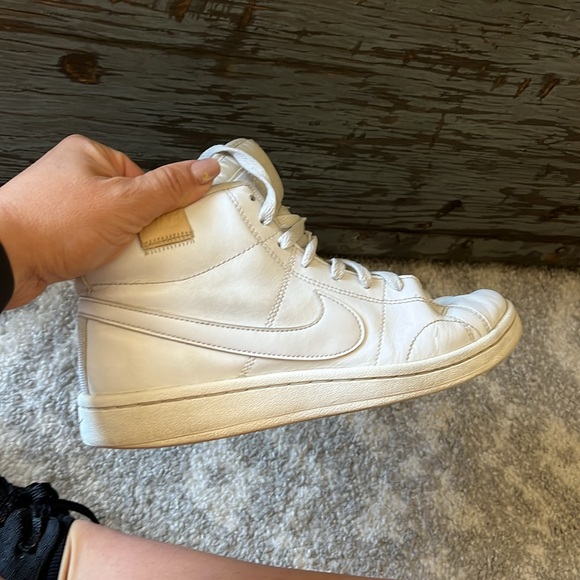 Nike Womens Court Royale 2 Mid 'White/White' CT1725-100 - Picture 3 of 4